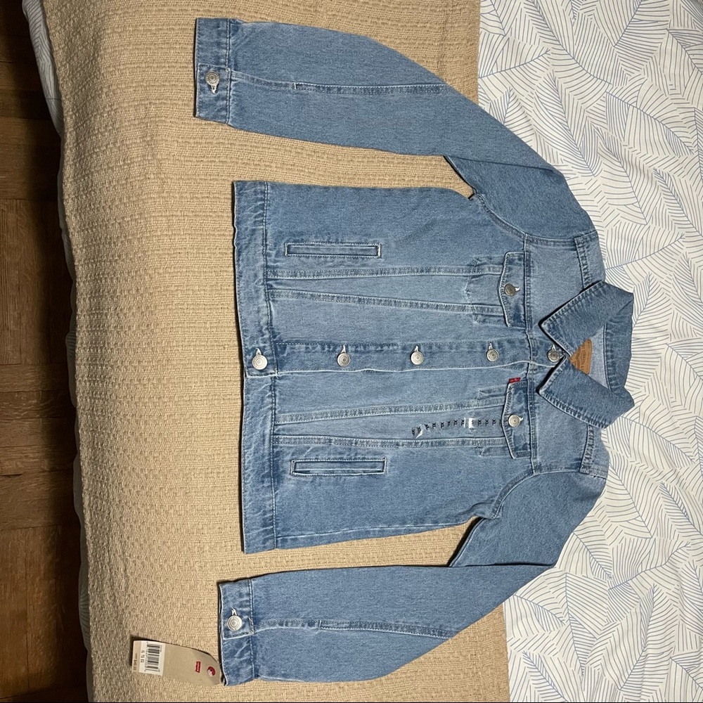 Boys or Girls XL Blue Levi’s Jean Jacket (age 13-15)
